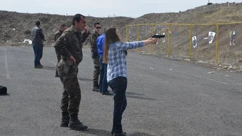 Erzurum Orman Memurlarına Silah Eğitimi