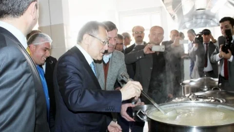 Başkan Uğur Manyas'ta Muhtarlarla Görüştü