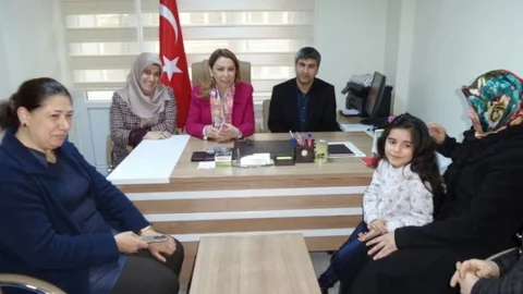 Öznur Çalık'tan Kılıçdaroğlu'na Eleştiri