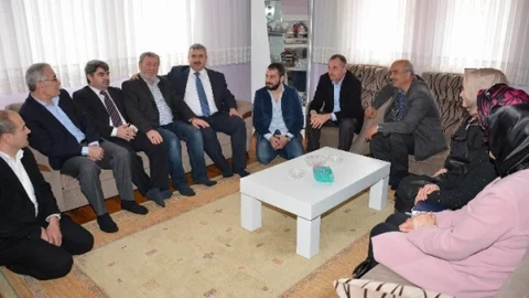 Körfez'de Başkan Baran Esnafla Buluştu