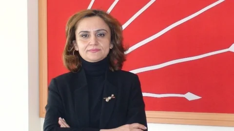 Gülsüm Filorinalı Konya'dan CHP'nin İlk Kadın Milletvekili Olmak İstiyor