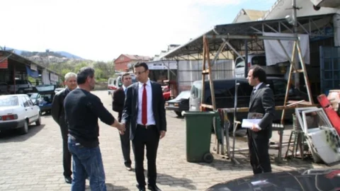 Devrek Kaymakamı Sanayi Esnafını Ziyaret Etti