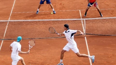 Mersin'de Tenis Turnuvası Heyecanı