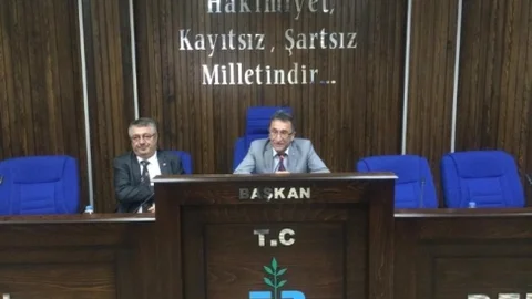 Edremit'te Muhtarlar Toplantısı Yapıldı