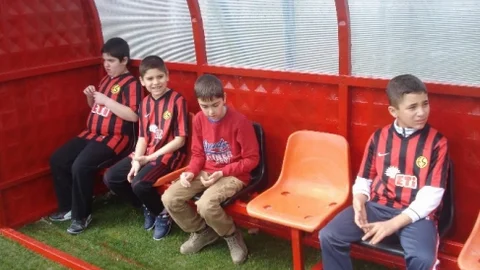 Otistik Çocuklar Eskişehir'de Futbol Antrenmanı Yaptı