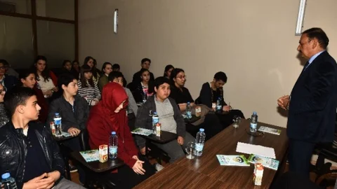 Şehzadeler'de Çocuk Meclisi Kuruldu