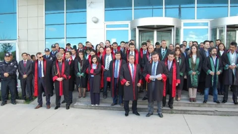 Ceyhan'da Yargı Mensuplarından Terör Saldırısına Tepki