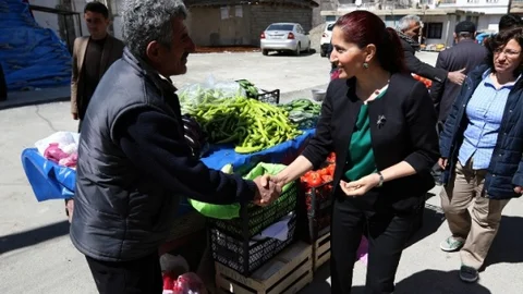 Van'da Mahalle Ziyaretleri Yapıldı