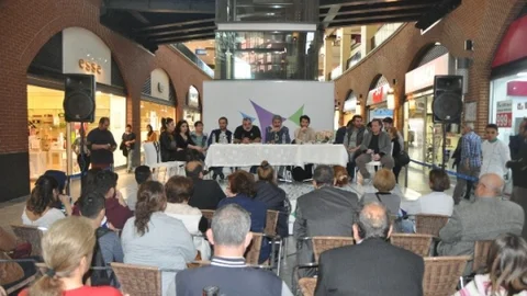 Zübük Tiyatrosu Mersin'de Sahnelendi