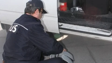 Bursa'da Unutulan Çanta Alarm Yarattı