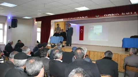 Pasinler'de Ağaçlandırma Toplantısı