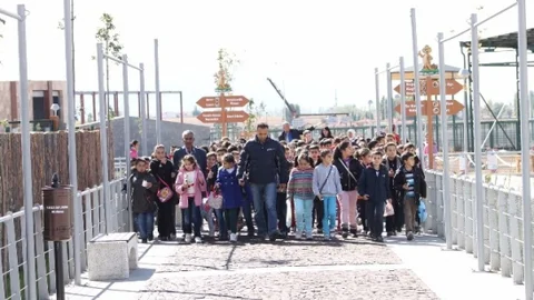 Pınarbaşı Öğrencileri Hayvanat Bahçesi'nde