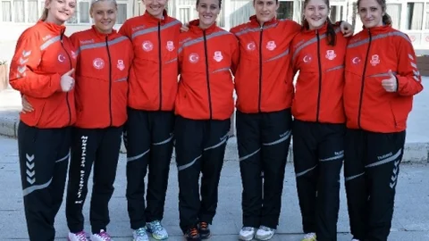 Muratpaşa'nın Hentbol Mücadelesi İçin Destek Çağrısı