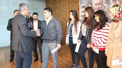 Eyüp Belediyesi'nden Eğitim Desteği