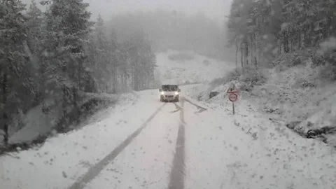 Düzce'de Nisan Karı Sürprizi