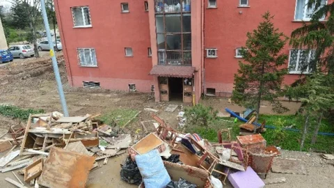 Ankara'da Su Borusu Patladı