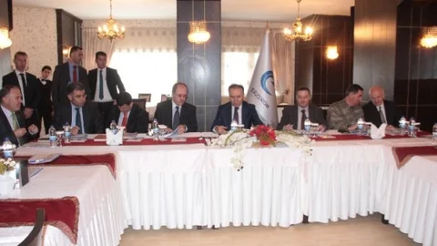 Erzurum'da Seçim Güvenliği Toplantısı Yapıldı