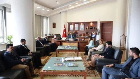 Battalgazi Gençlik Kolları'ndan Başkan Çakır'a Ziyaret