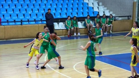 Erzincan'da Basketbol Şampiyonası Başladı