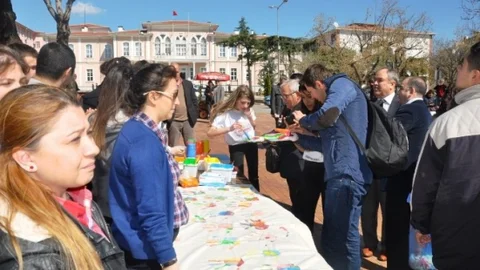 Tekirdağ'da Otizm Farkındalığı Etkinliği