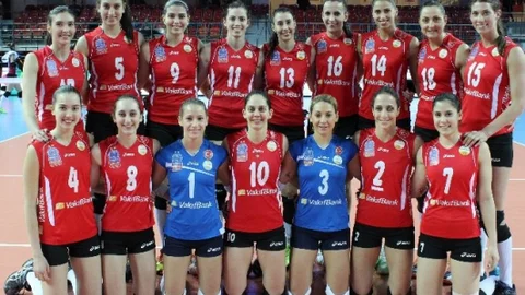 VakıfBank Polonya'da Şampiyonluk Peşinde