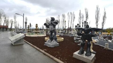 Ankara'da Otorobot Heykeli Sergilendi