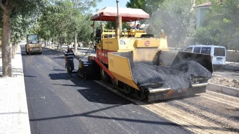 Karaman'da Asfalt Çalışmaları Devam Ediyor