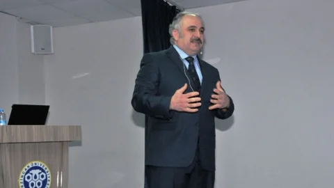 Erzincan'da Felsefe Konferansı