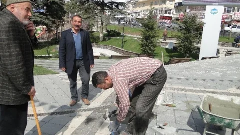 Develi'de Meydan Düzenlemesi Yapıldı