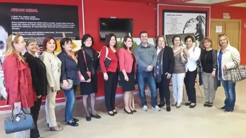 Adana'da Karma Resim Sergisi Açıldı