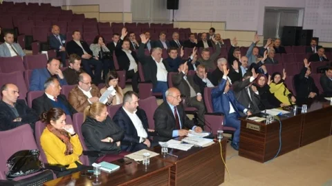 Kartepe'de Belediye Meclisi Toplandı