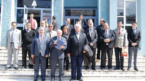Aydın'da Adliye Çalışanları Terörü Kınadı