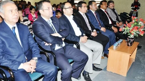 Akçakale'de Öğrencilere Sağlık Semineri