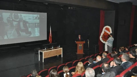 Kuşadası'nda Bilgilendirme Toplantısı Yapıldı