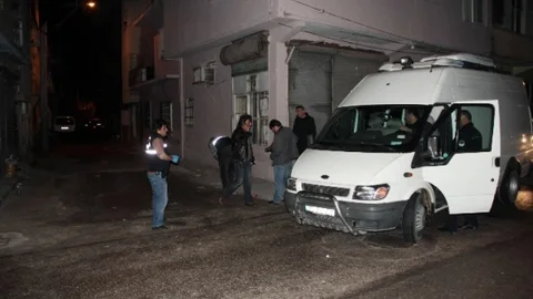 Adana'da El Yapımı Bomba Patladı