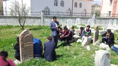 Karaman'da Kitap Okuma Etkinliği