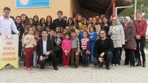 Karamanoğlu'ndan Köy Okullarına Destek