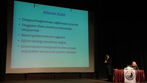 Kartal'da Otizm Farkındalığı Semineri