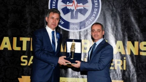 Aydın'da Yılın İl Sağlık Müdürü Seçildi