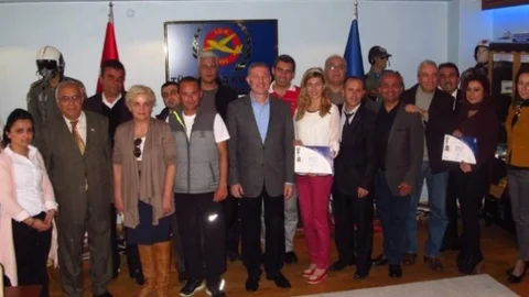 Antalya'da Öğretmenlere Sertifika Töreni