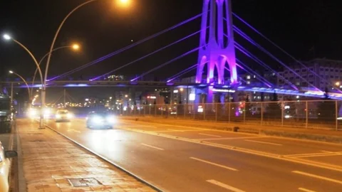 Kocaeli'de Otizm Farkındalığı İçin Mavi Işık Projesi