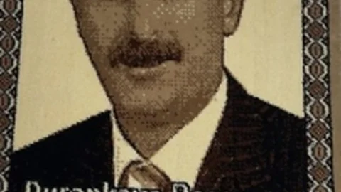 Başkan Keskin'e Kilim Hediyesi