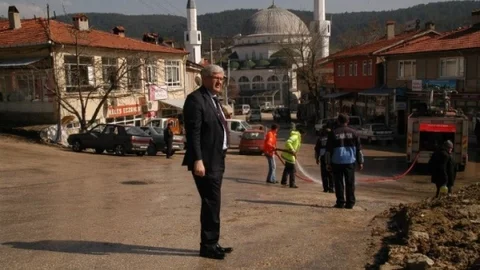 Keles'te Bahar Temizliği Yapıldı