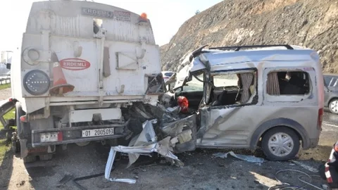 Bilecik'te Feci Trafik Kazası