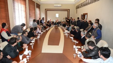 Adana'da Taksicilerin Sorunlarına Çözüm Arayışı