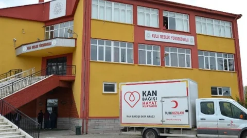 Selçuk Üniversitesi'nde Kan Bağışı