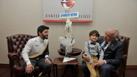 Eskişehir'de Otizm Farkındalık Günü Ziyareti