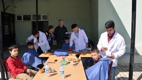 Manisa'da 'Hem Meslek Hem Destek' Projesi