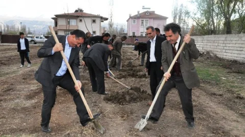 Iğdır'da Fidan Dikimi Etkinliği