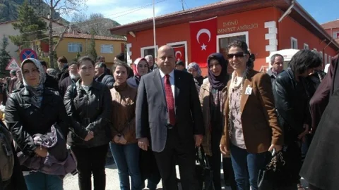 Kadınlar İş ve Aş İstiyor